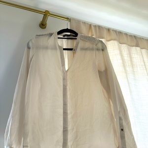 White/cream blouse from Zara size M